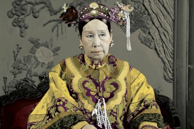 The Empress Dowager Cixi effectively controlled China for how many years?